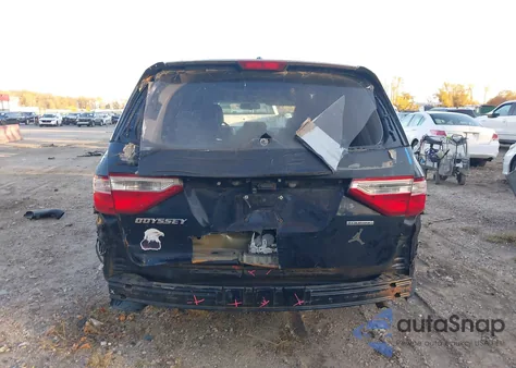 2011 Honda Odyssey Touring/Touring Elite z USA, uszkodzony, nr VIN 5FNRL5H90BB090110